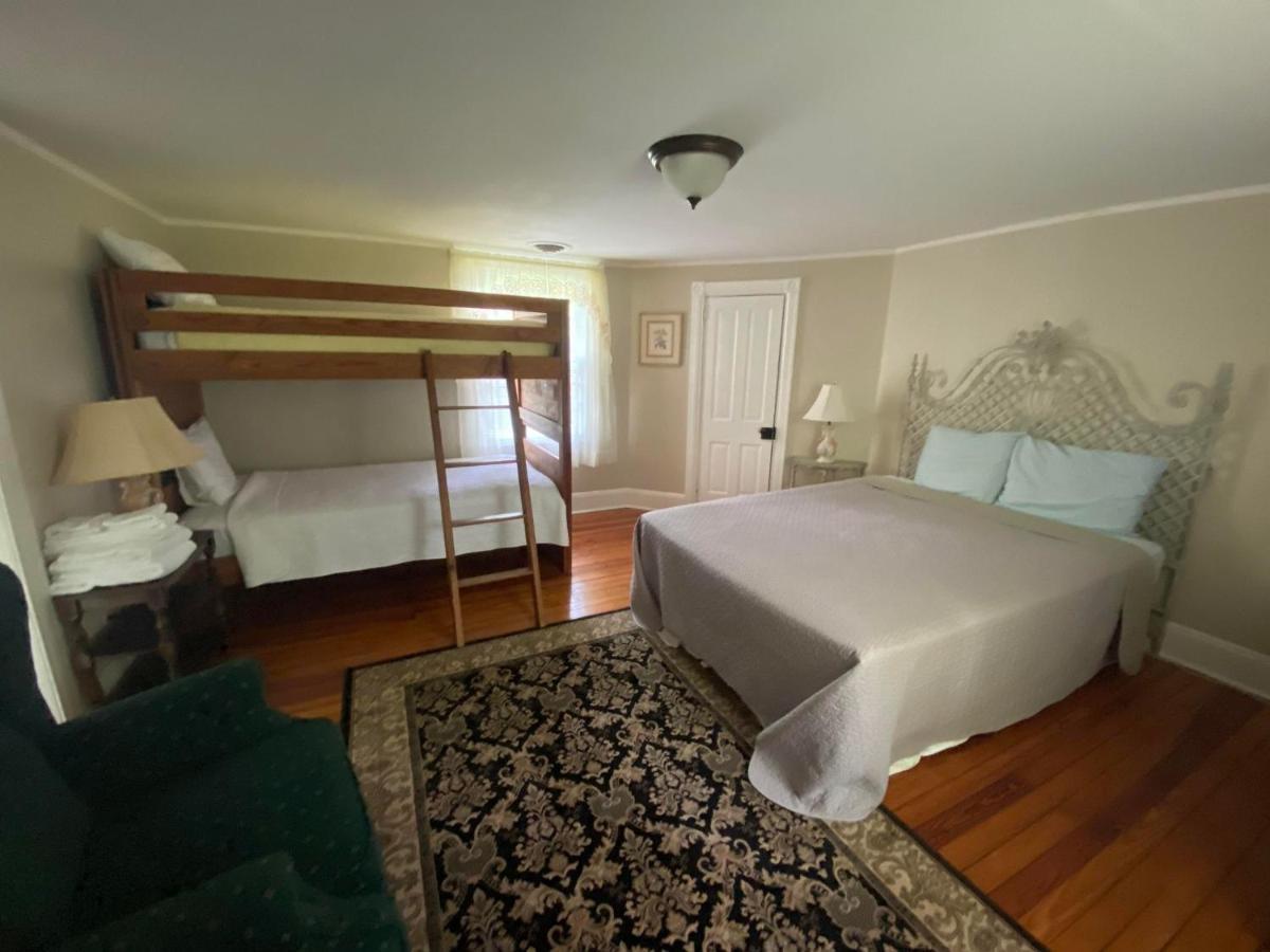 Historic Rosemont Manor Hotel Berryville Luaran gambar